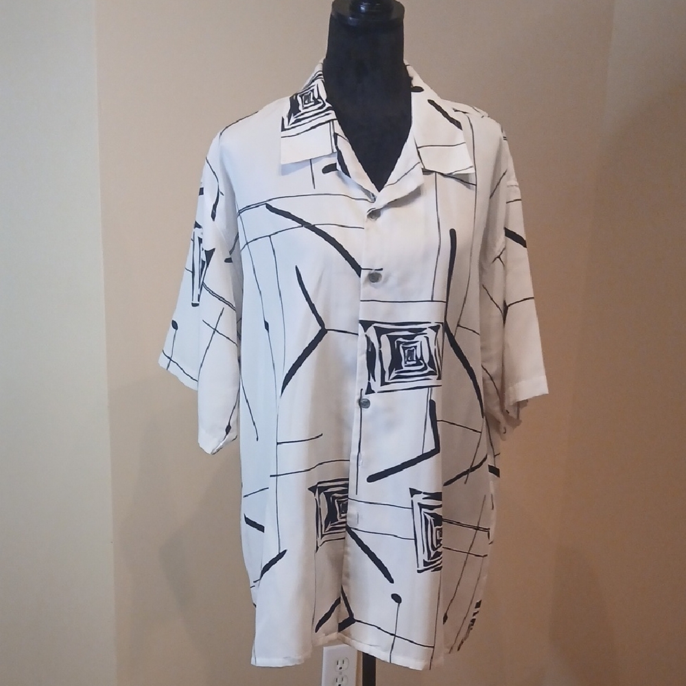 Geometric Pattern Men's Button Down Shirt